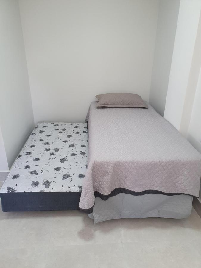 Lindo Duplex Guaruja 2 Quartos A 300 Mts Praia Enseada Bagian luar foto